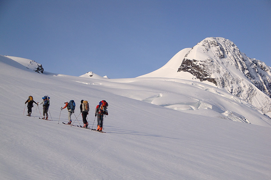  Canadian Ski Traverses in British Columbia with Selkirk Mountain Experience